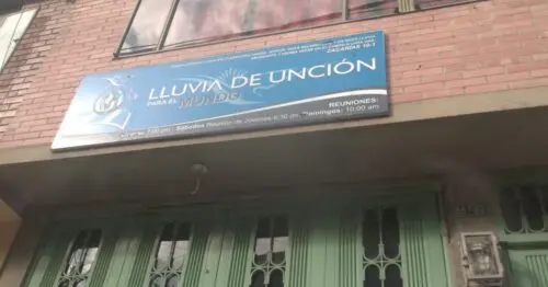 LLUVIA DE UNCION PARA EL MUNDO LLUVIA DE UNCION PARA EL MUNDO